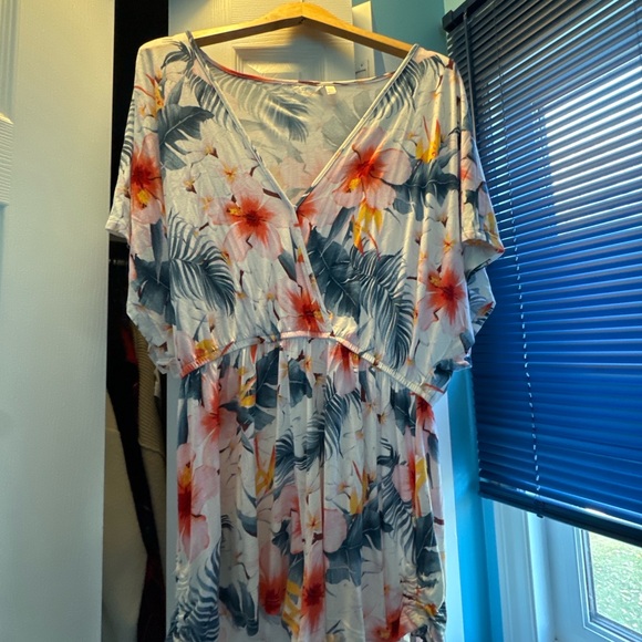 Romper - Picture 1 of 1